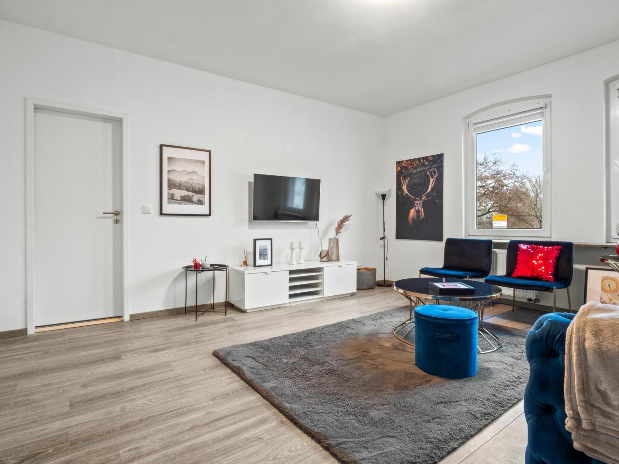 Wohnung In Zentraler Lage - Kostenlose Parkplaetze Касел Екстериор снимка